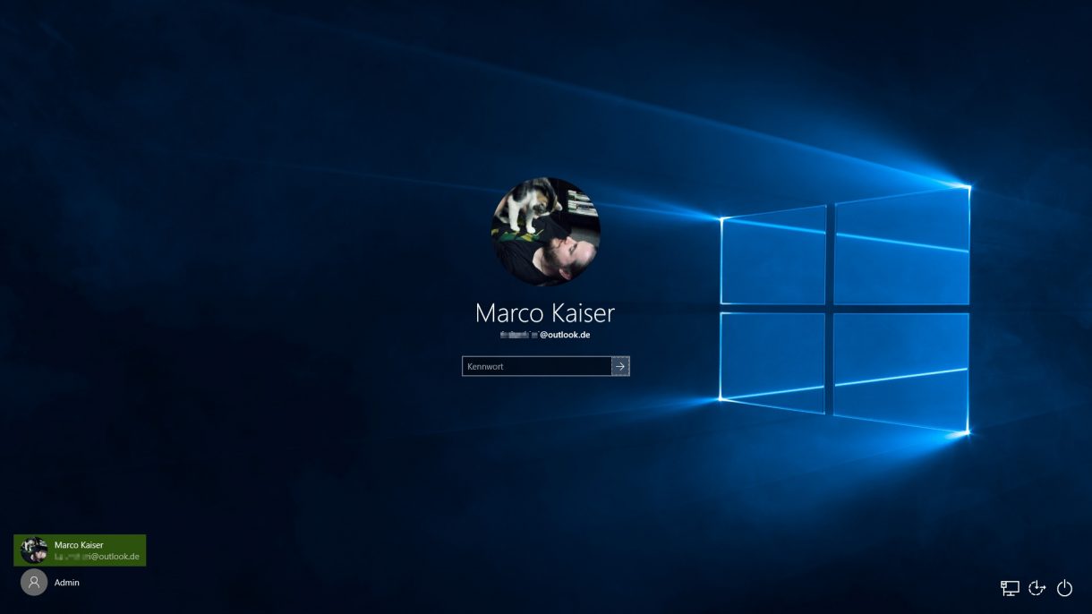 Windows 10 Logon Screen (2)